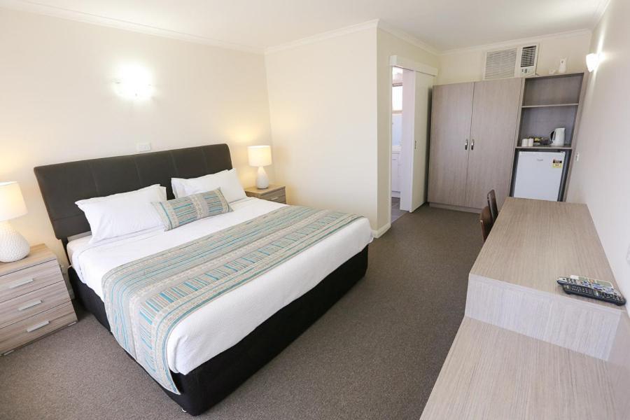 Seven Pines Motor Inn Mildura Pokoj fotografie